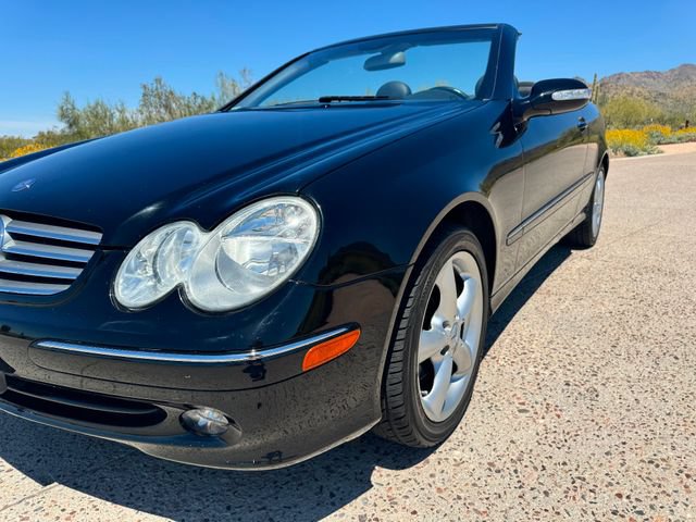 Used 2005 Mercedes-Benz CLK 320 Cabriolet image 15