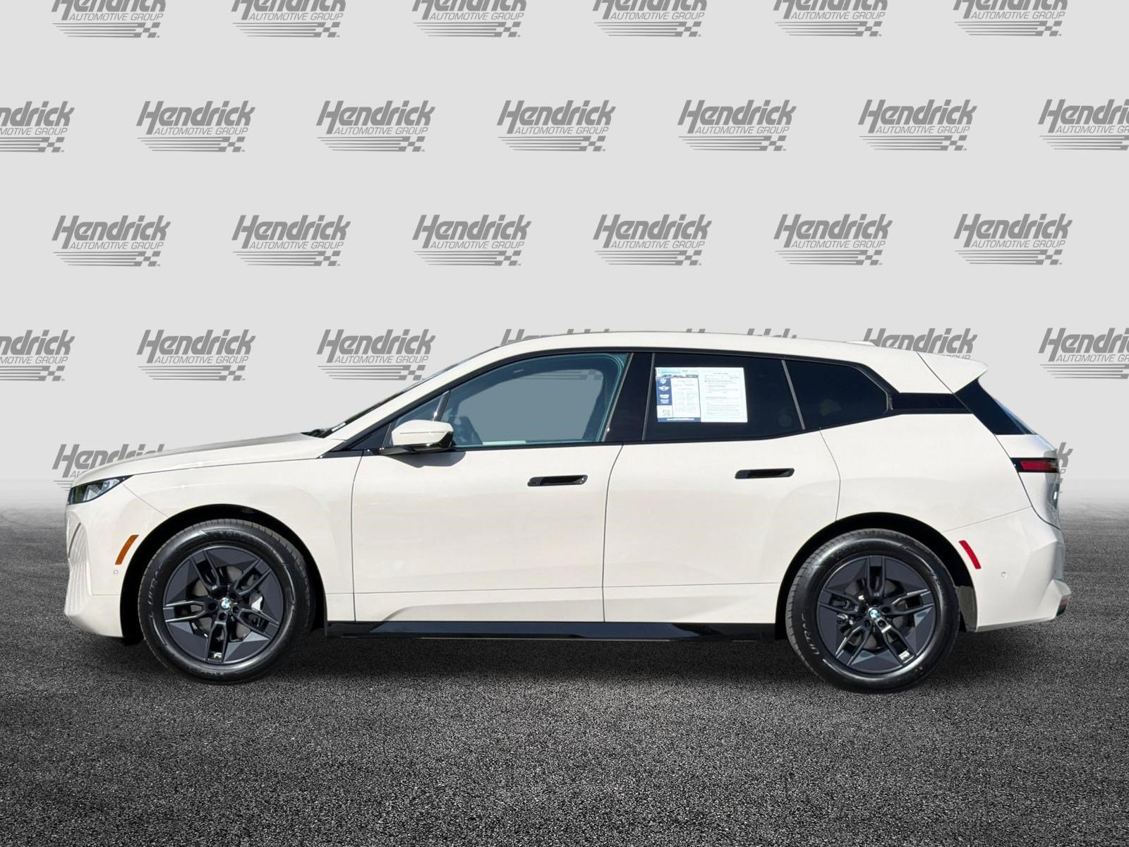 Used 2026 BMW iX xDrive45 AWD/4WD image 8