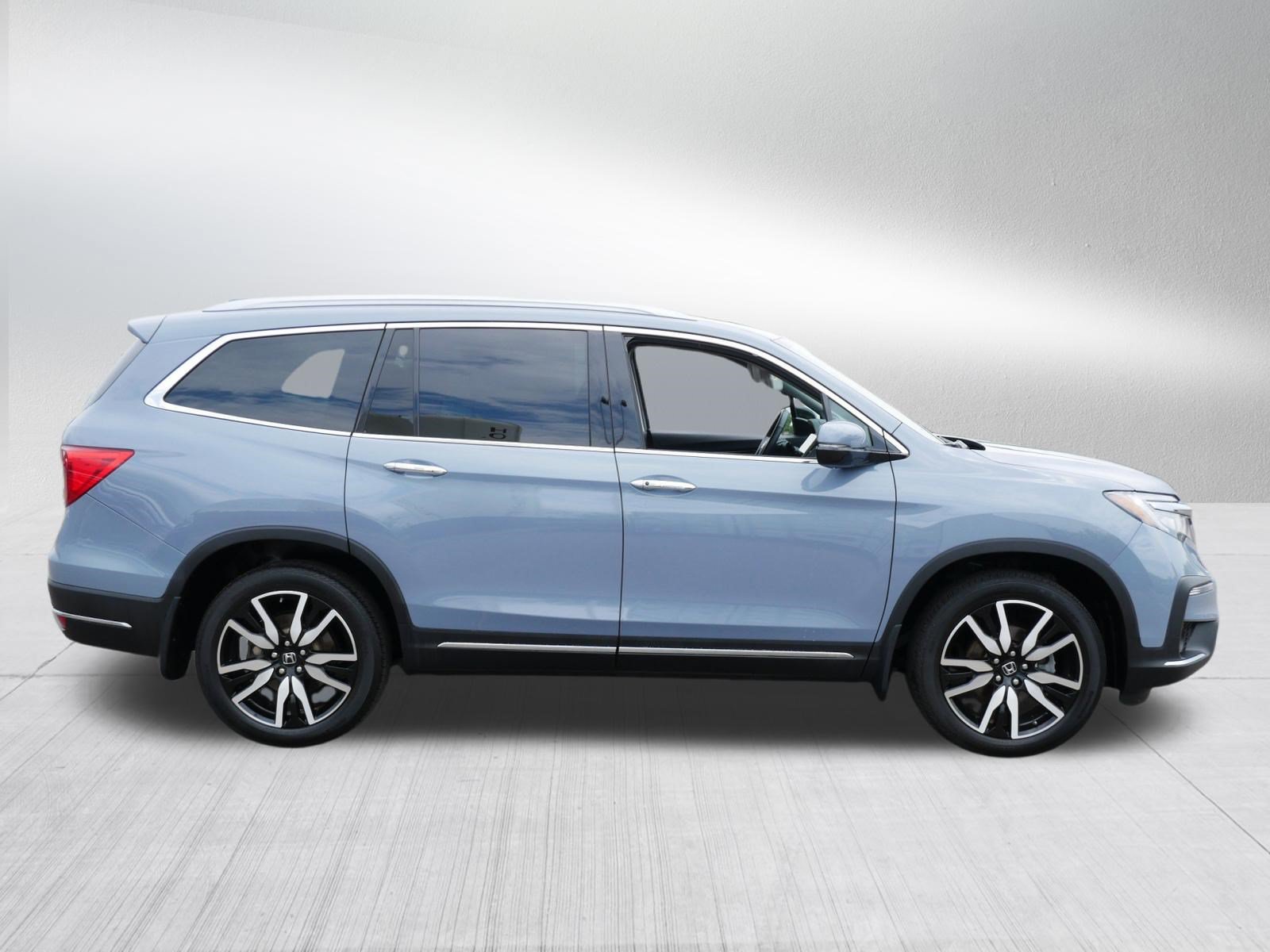Used 2022 Honda Pilot Touring image 8
