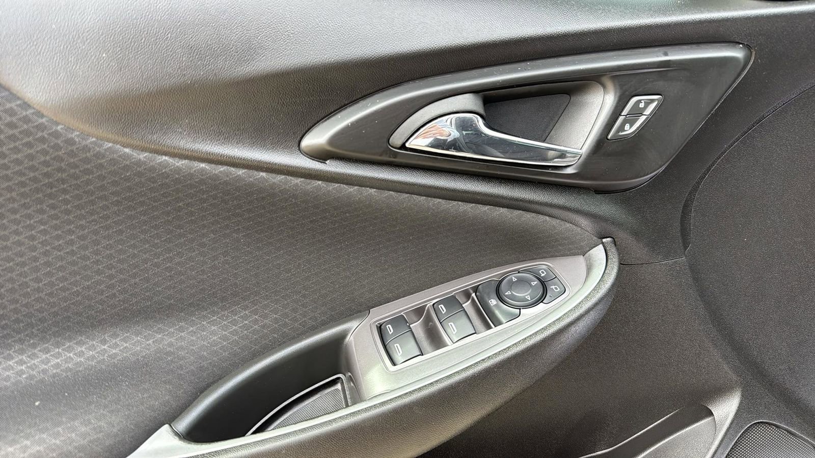 Used 2024 Chevrolet Malibu LS image 12