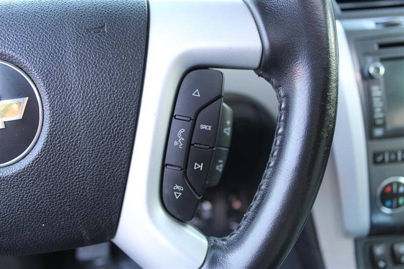 Used 2011 Chevrolet Traverse LTZ w/ LPO, 'HIT The Road' Package AWD/4WD image 16