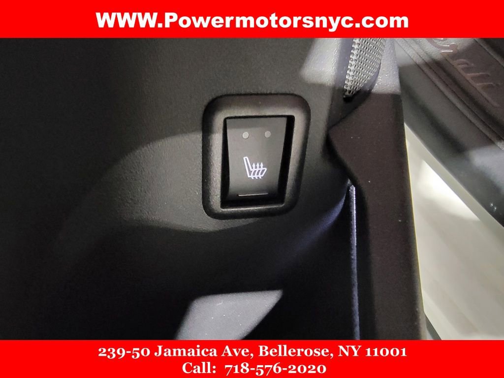 Used 2022 Maserati Levante GT image 42