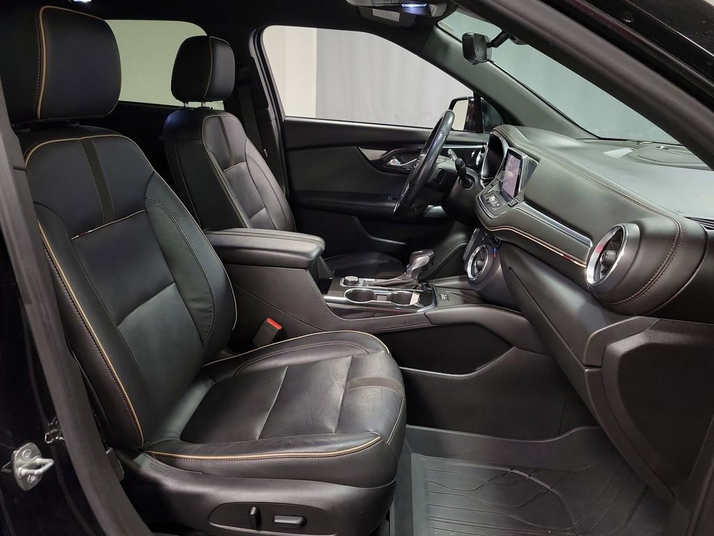 Used 2020 Chevrolet Blazer Premier w/ Driver Confidence II Package FWD image 27