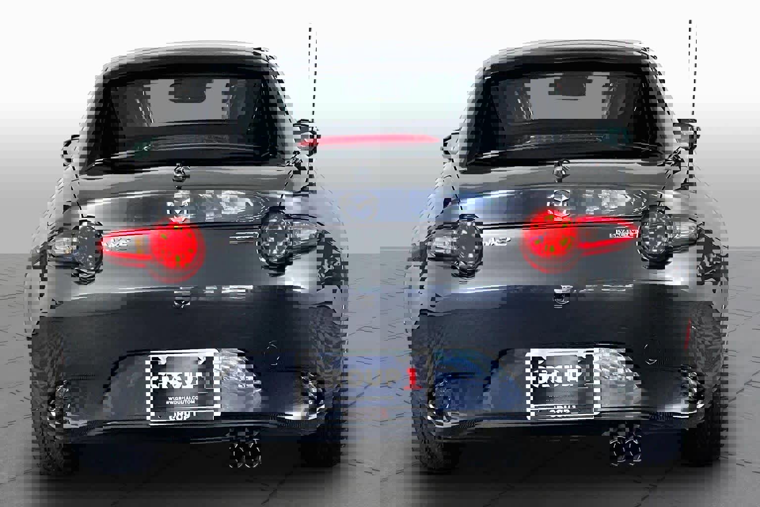 Used 2020 MAZDA MX-5 Miata RF Grand Touring RWD image 5