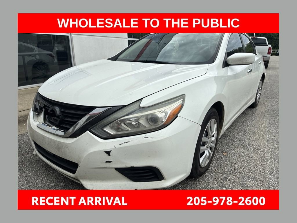 Used 2017 Nissan Altima 2.5 FWD image 1