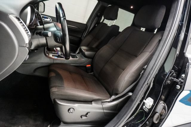Used 2022 Jeep Grand Cherokee Laredo E w/ Security & Convenience Group RWD image 6
