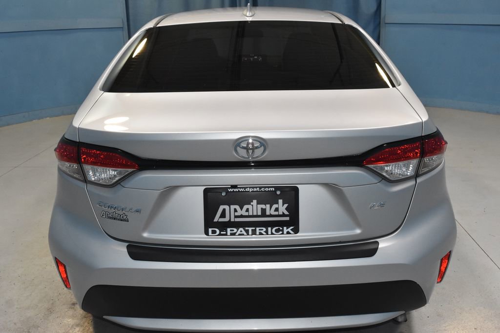 Used 2022 Toyota Corolla LE FWD image 27