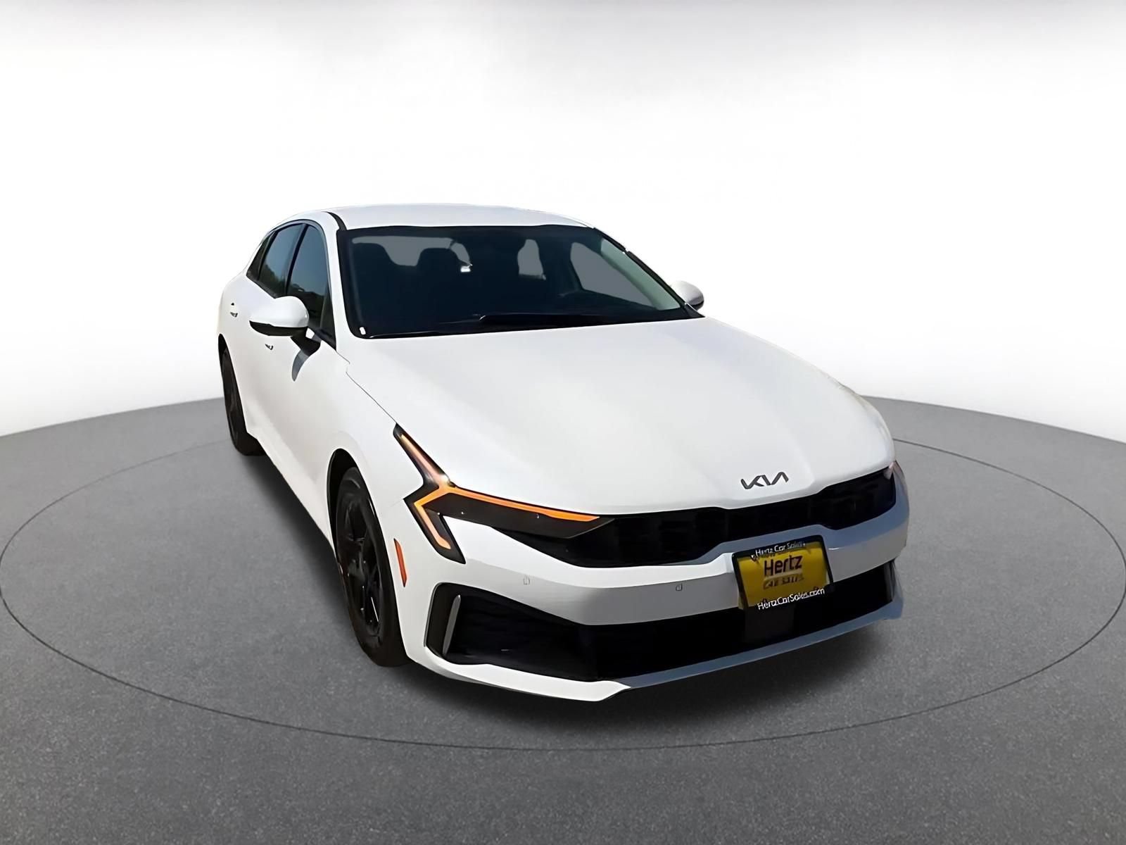 Used 2025 Kia K5 LXS FWD image 3