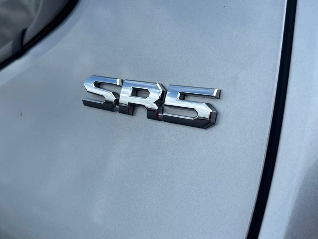 Used 2024 Toyota Tacoma TRD Sport AWD/4WD image 34
