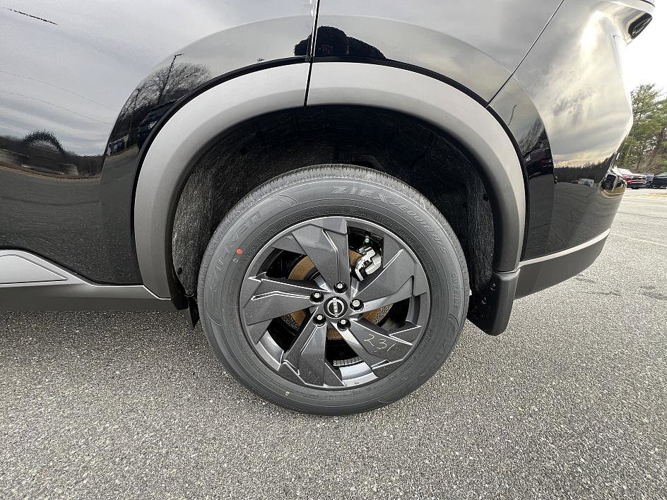 New 2026 Nissan Rogue SV image 12