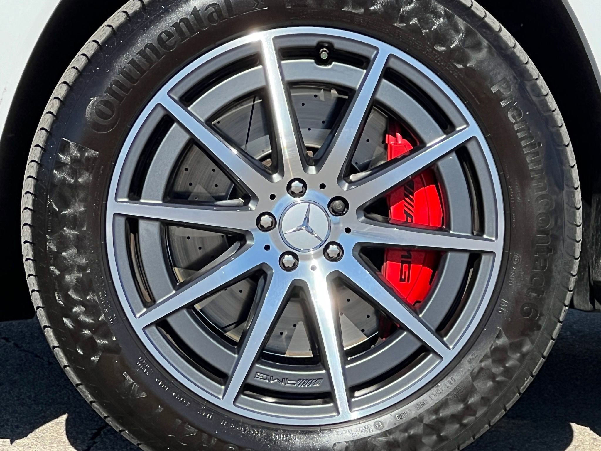 Used 2025 Mercedes-Benz GLS 63 AMG 4MATIC image 16