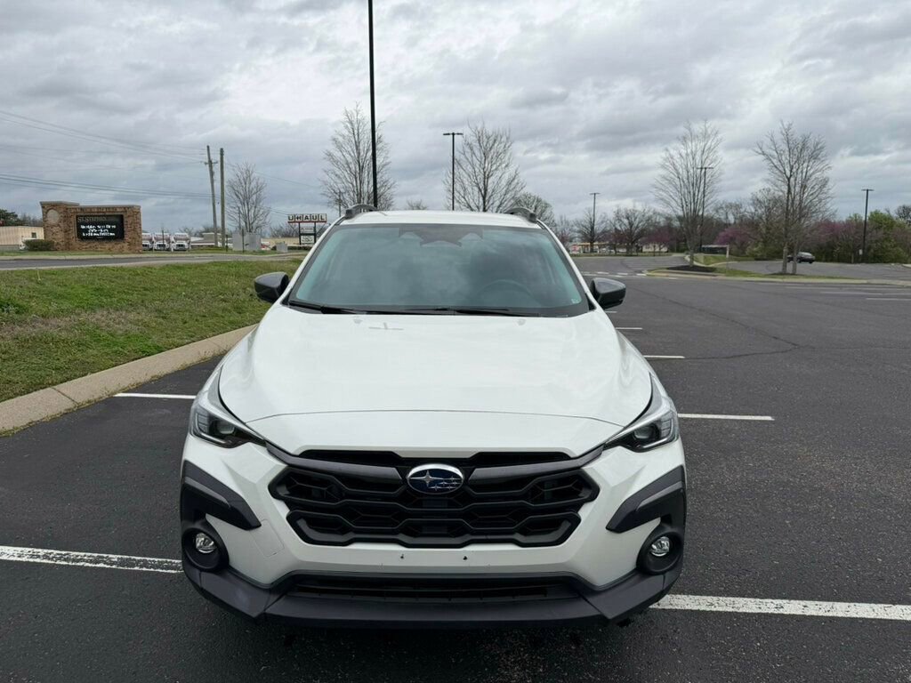 Used 2024 Subaru Crosstrek 2.5i Limited AWD/4WD image 2