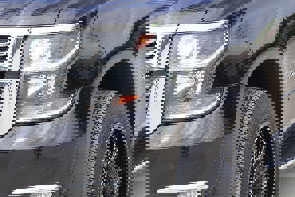 Used 2016 Chevrolet Tahoe LTZ w/ Max Trailering Package image 2