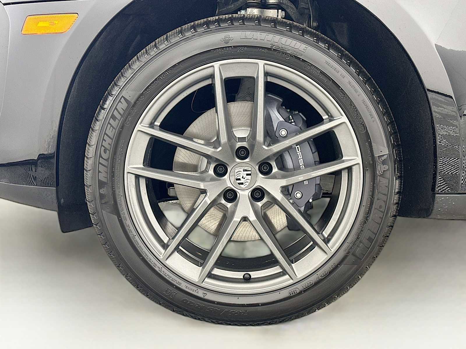 New 2026 Porsche Macan Turbo image 32