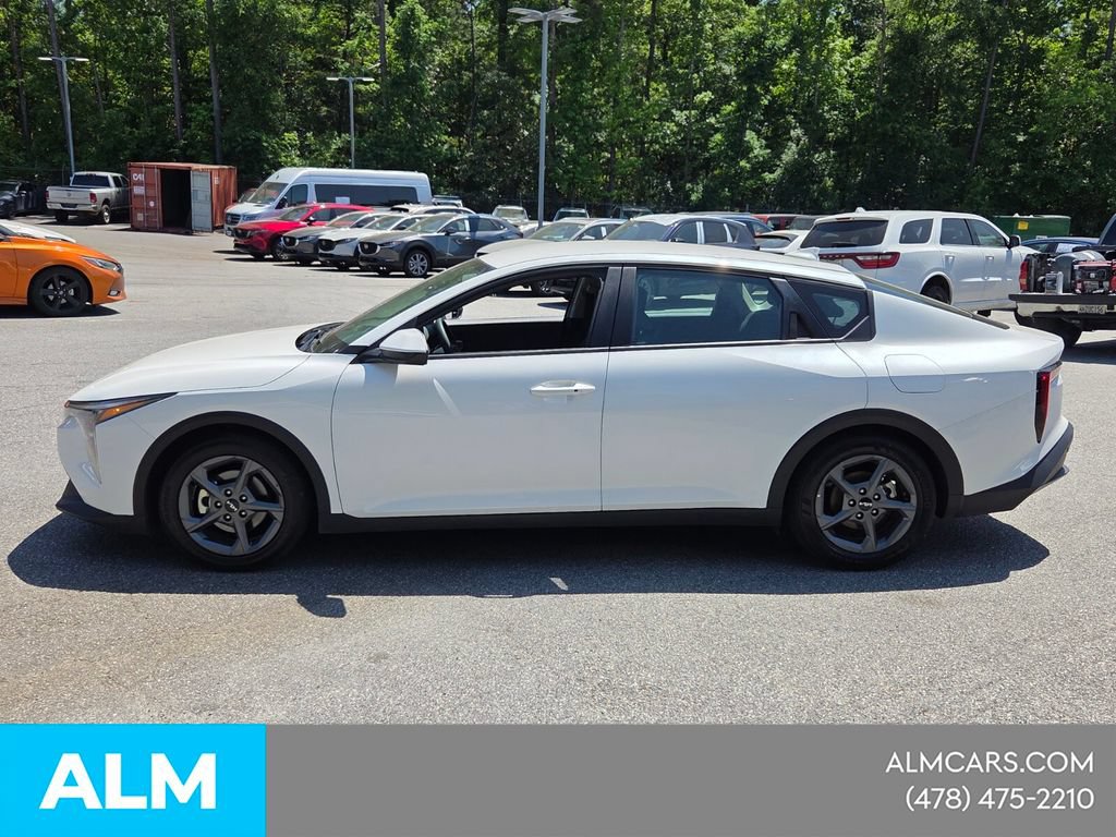 Used 2025 Kia K4 FWD image 5