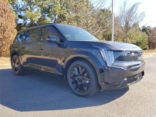 New 2026 Kia EV9 Land w/ Nightfall Edition Package image 3