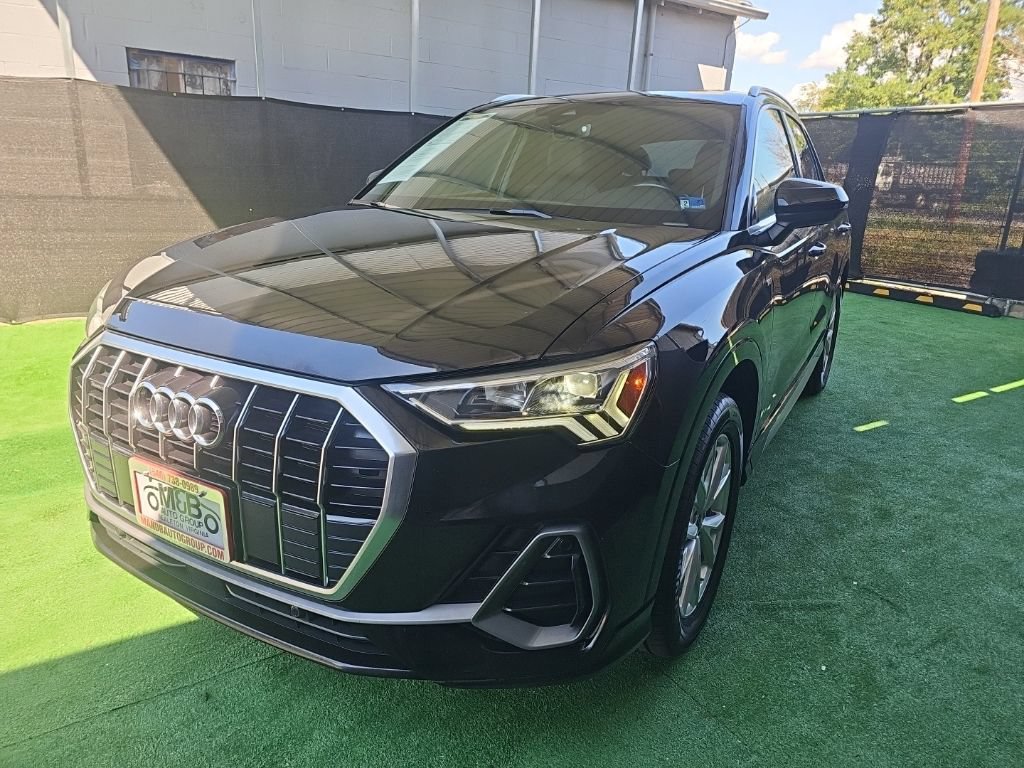 Used 2023 Audi Q3 2.0T Premium AWD/4WD image 9