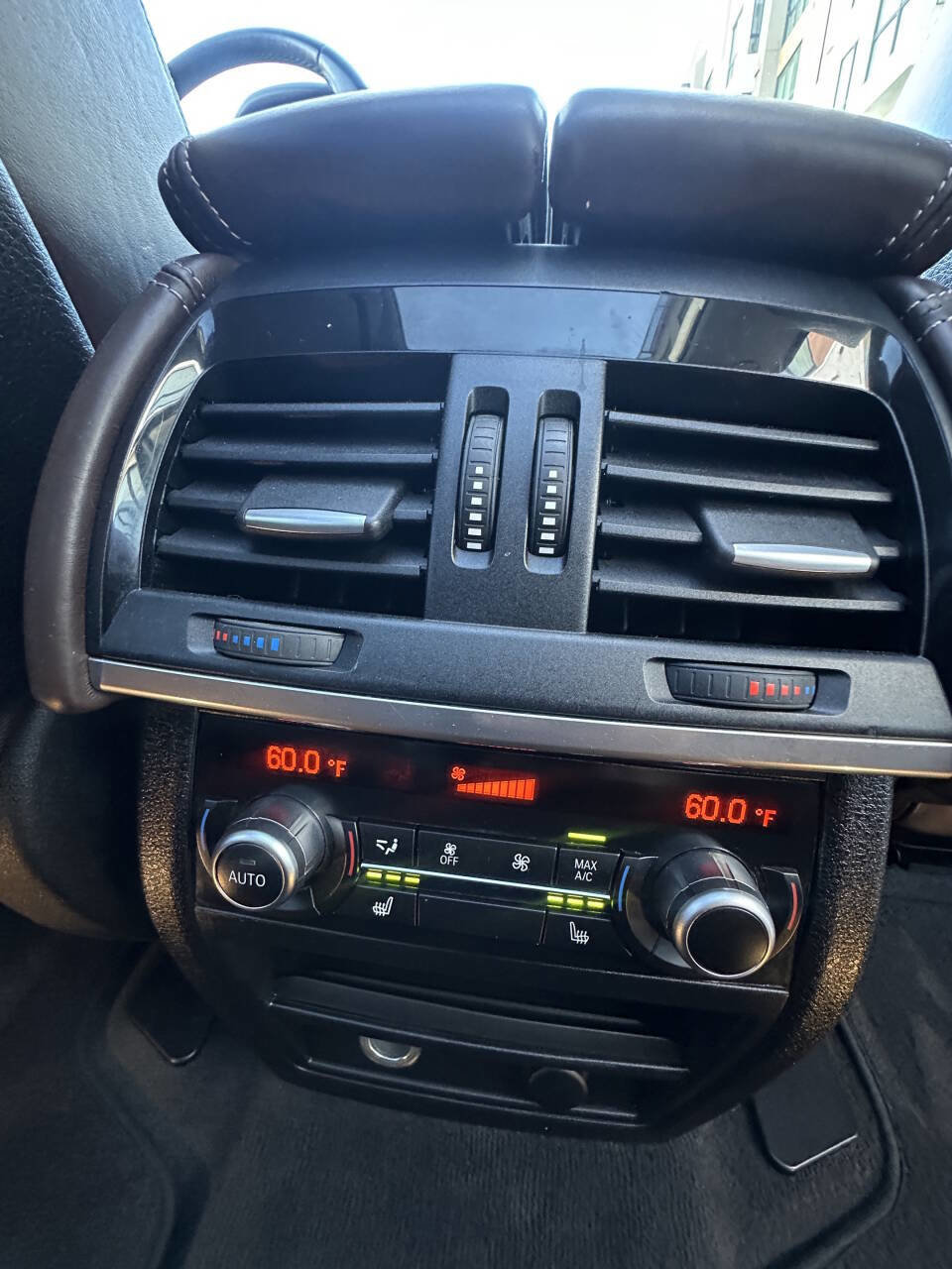 Used 2016 BMW X5 xDrive35i w/ Premium Package image 23