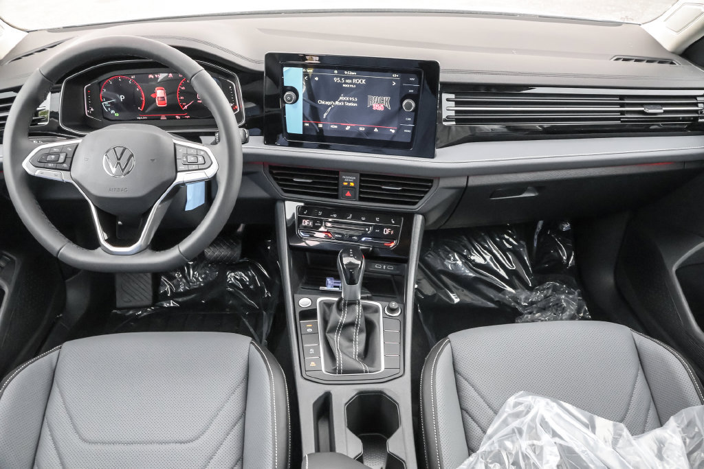 New 2027 Volkswagen Jetta SEL FWD image 38