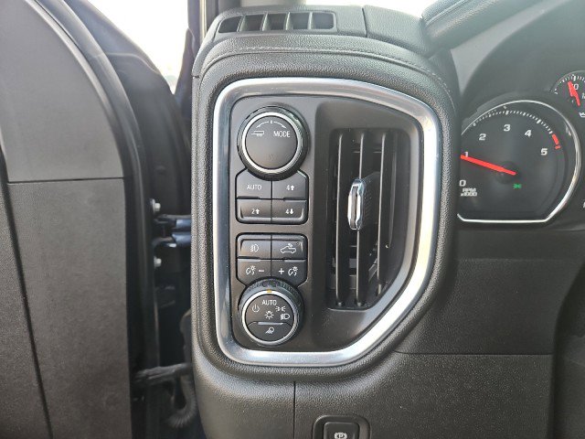 Used 2022 Chevrolet Silverado 2500 LTZ w/ LTZ Texas Edition image 19