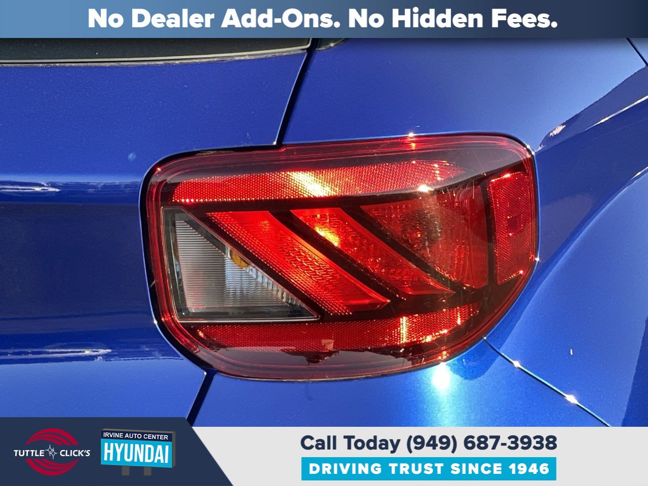 Certified 2025 Hyundai Venue SEL image 9