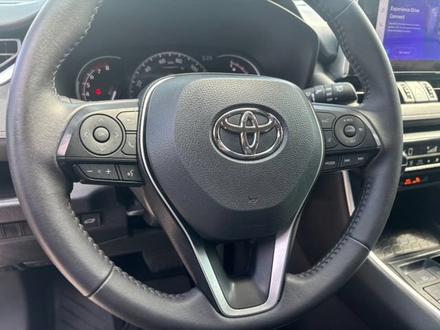 Used 2023 Toyota RAV4 XLE Premium FWD image 20