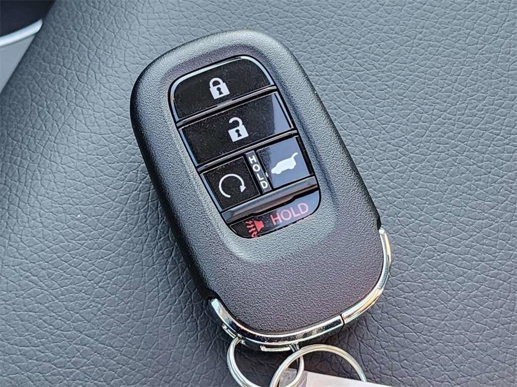 Used 2024 Honda Pilot Elite image 37