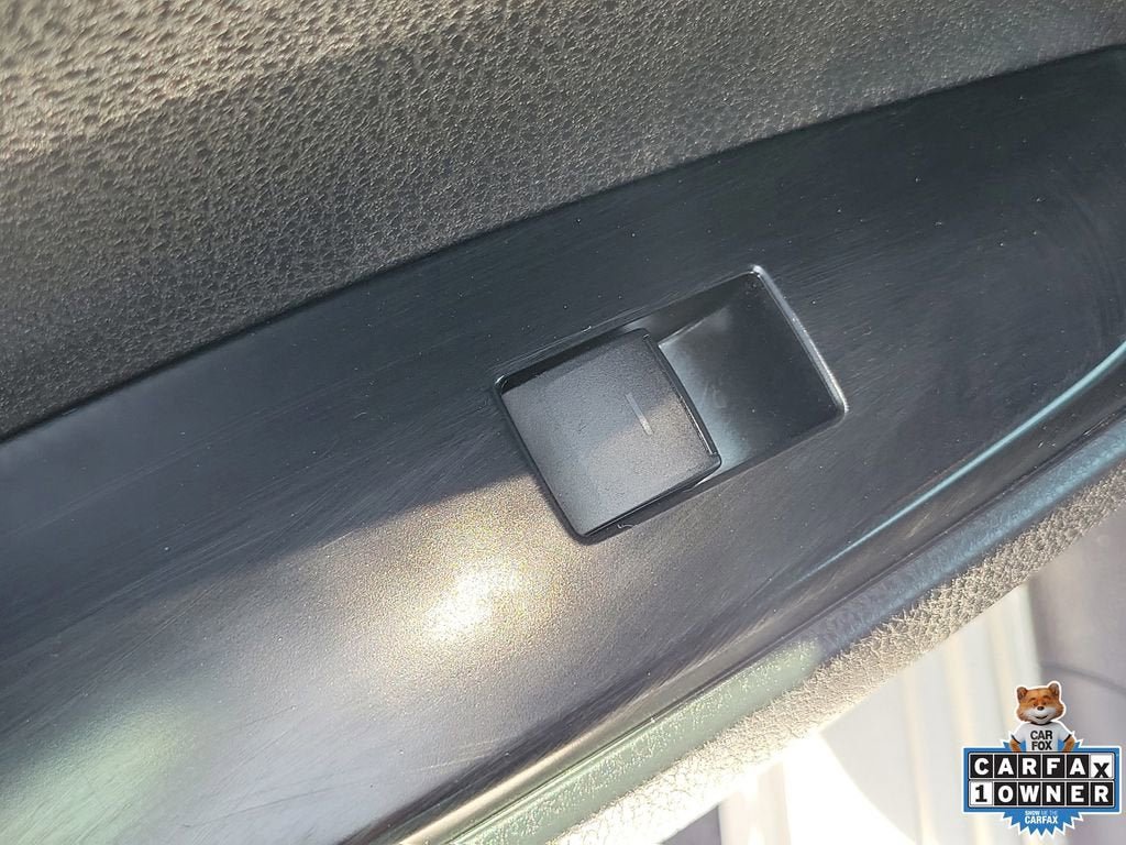 Used 2025 Toyota Camry SE FWD image 15