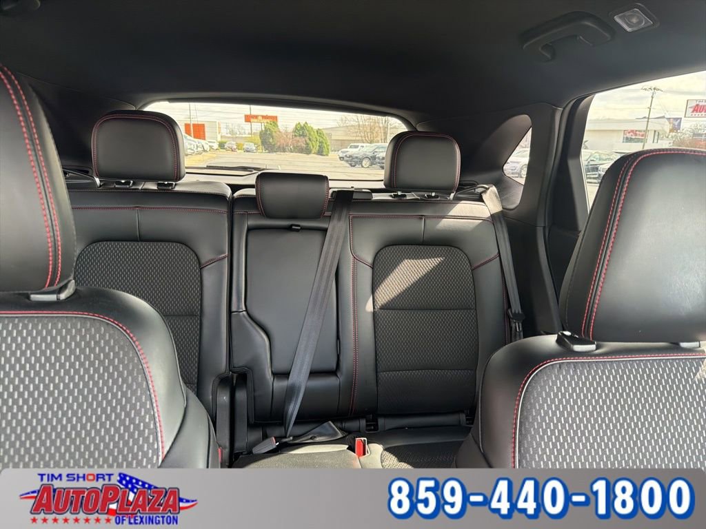 Used 2025 Ford Escape ST-Line image 23