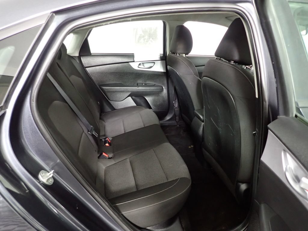 Used 2023 Kia Forte LXS FWD image 30