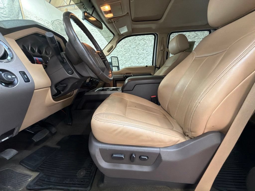 Used 2016 Ford F450 Lariat w/ Lariat Ultimate Package AWD/4WD image 23