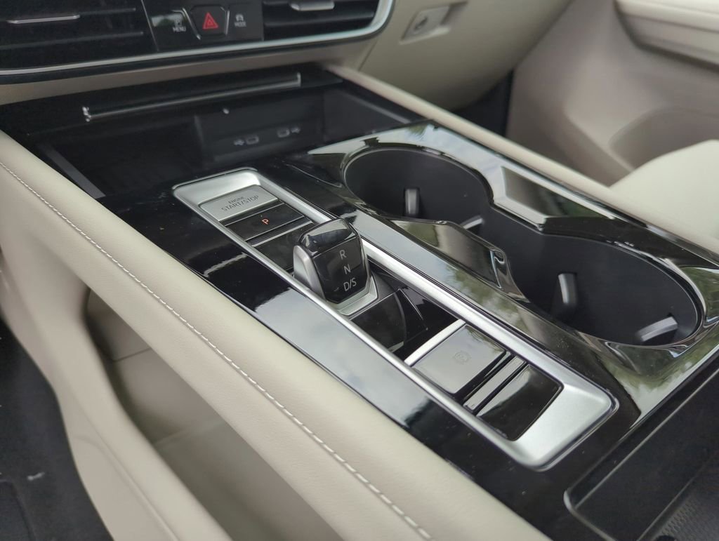 New 2026 Volkswagen Atlas SEL Premium R-Line image 37