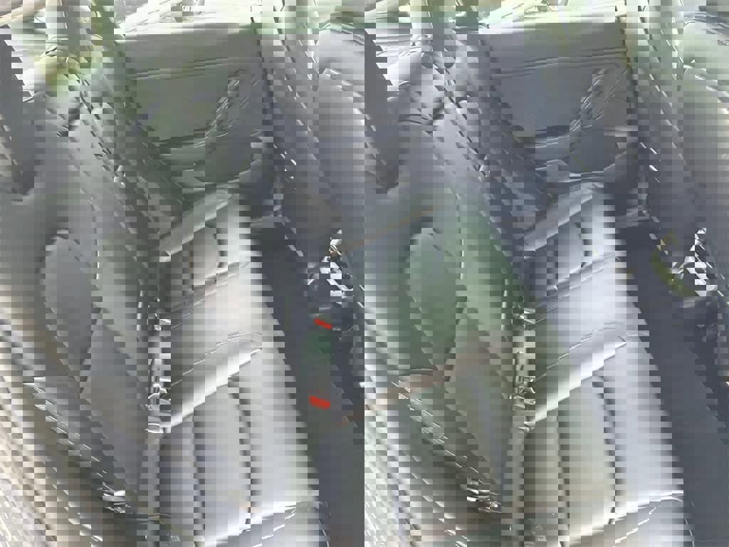 Used 2021 Tesla Model 3 Performance image 14