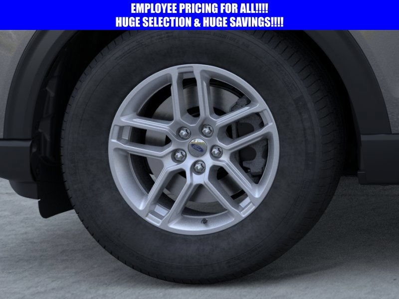 New 2026 Ford Explorer Active AWD/4WD image 19