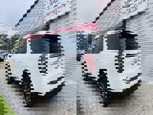 Used 2024 Chevrolet Tahoe Z71 w/ Luxury Package image 7