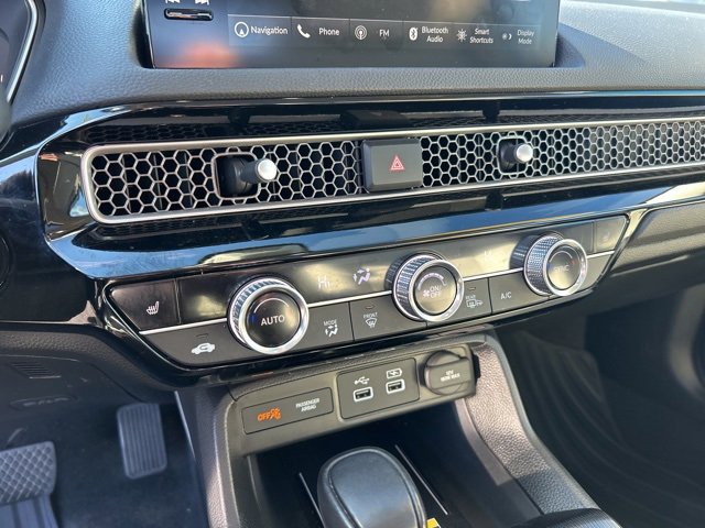 Used 2023 Honda Civic Touring image 22