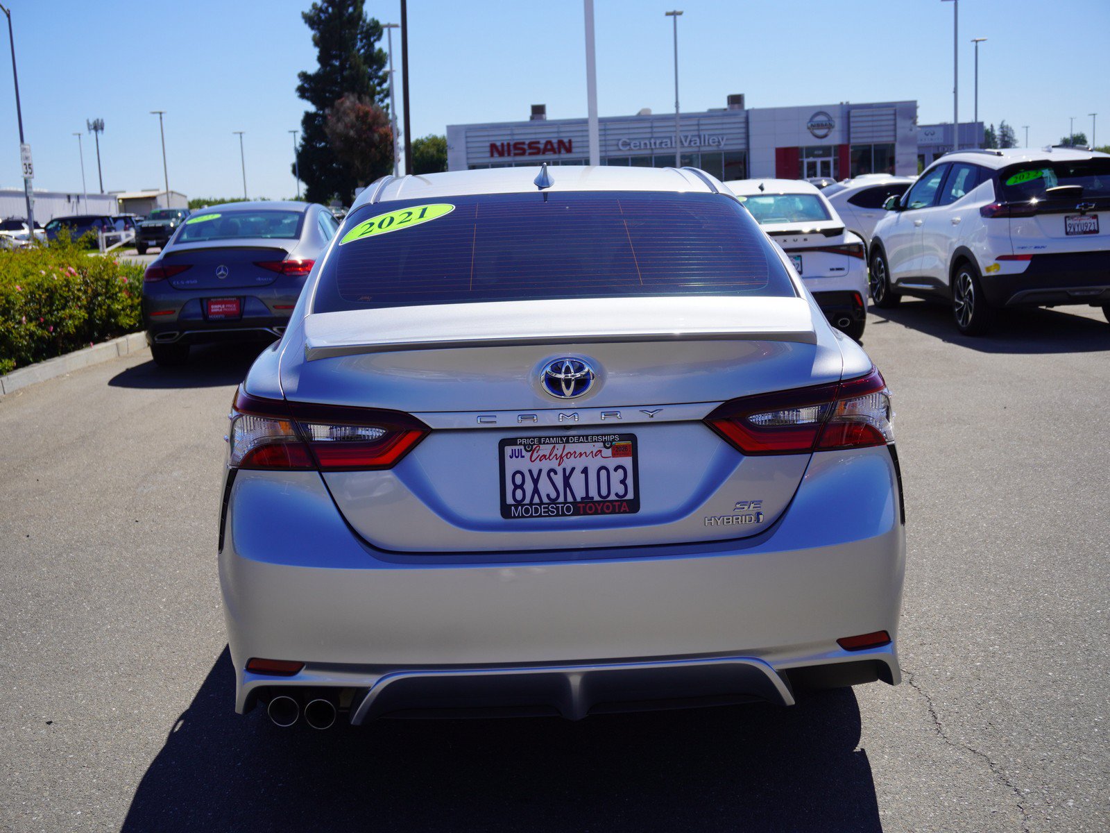 Used 2021 Toyota Camry SE FWD image 10