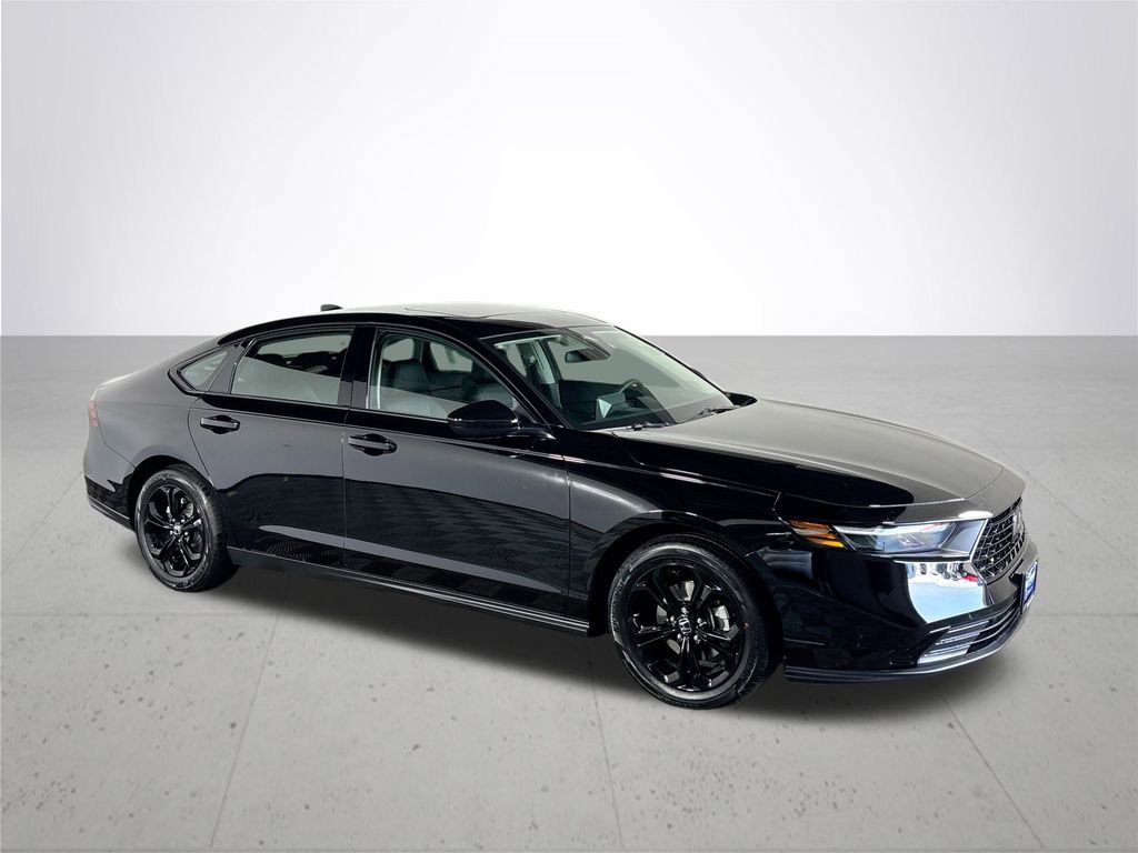 New 2025 Honda Accord SE image 5