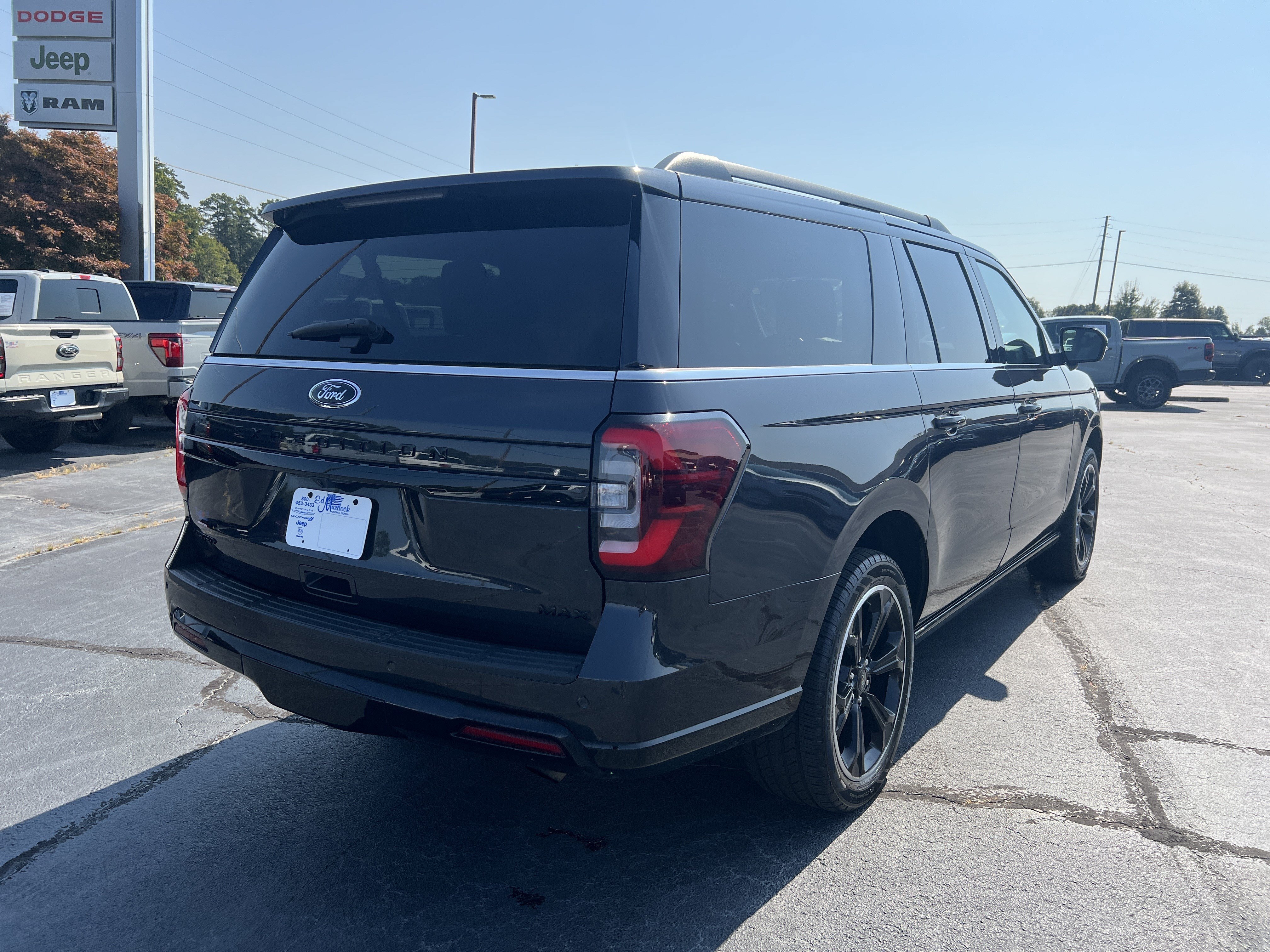 Certified 2024 Ford Expedition Max Limited AWD/4WD image 5