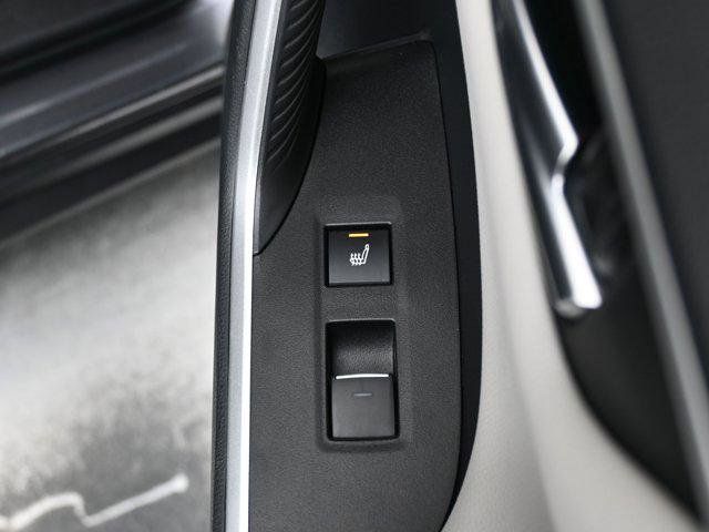 Used 2022 Toyota RAV4 Limited image 18