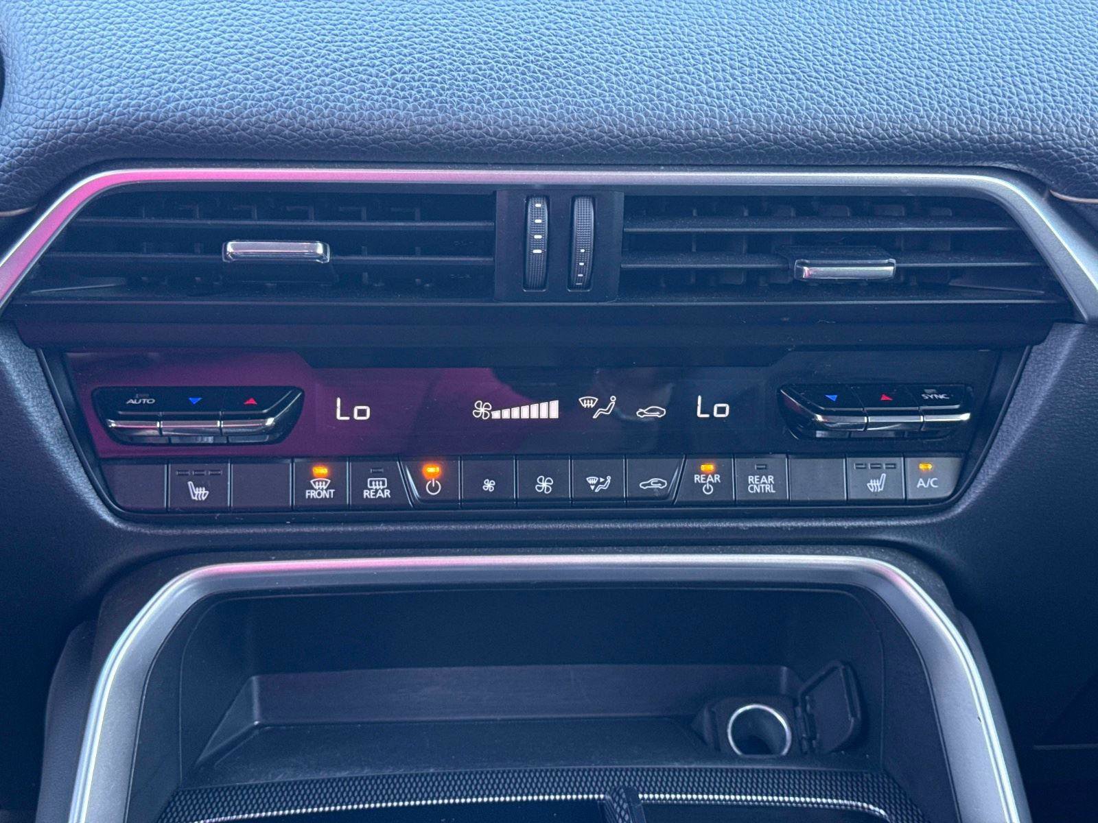 Certified 2024 MAZDA CX-90 Plug-In Hybrid w/ Preferred image 26