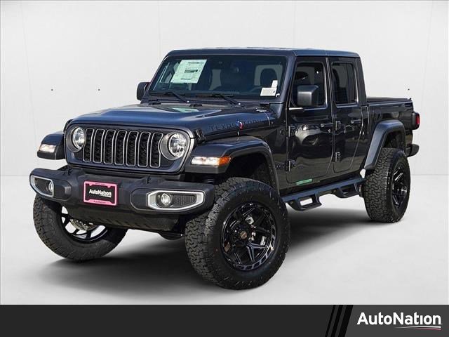 New 2025 Jeep Gladiator Sport video 1