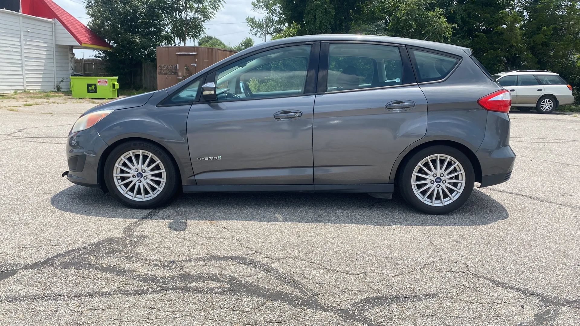 Used 2015 Ford C-MAX SE w/ Winter Package FWD image 2