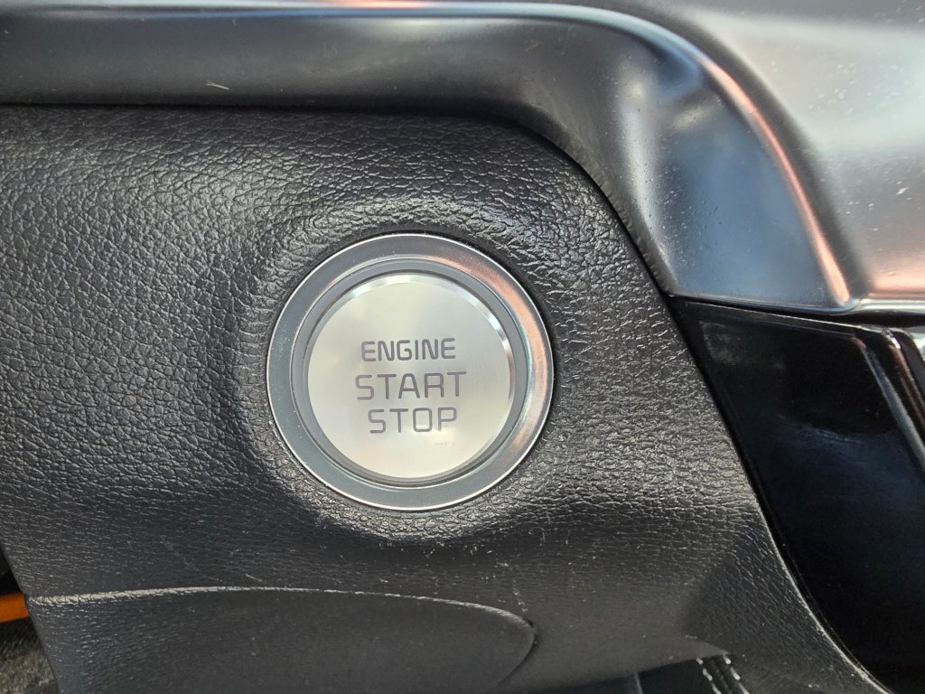 Used 2021 Kia Telluride SX w/ SX Prestige Package AWD/4WD image 8