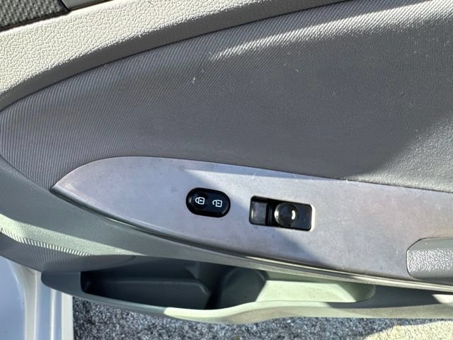 Used 2017 Hyundai Accent SE FWD image 13