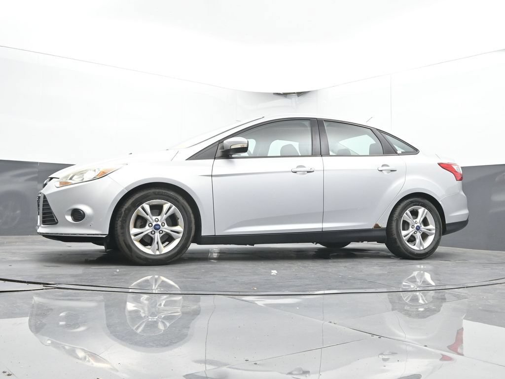 Used 2014 Ford Focus SE FWD image 41