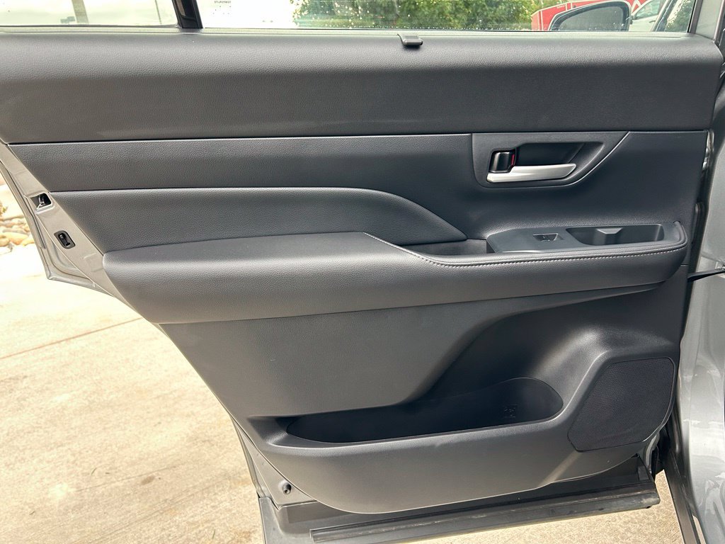 Used 2026 Toyota Grand Highlander AWD Hybrid image 26