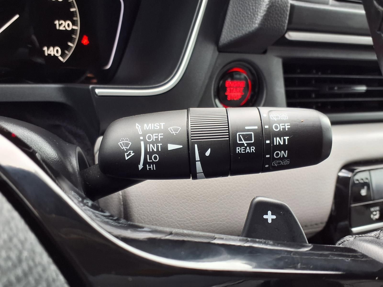 Used 2025 Honda Pilot Touring image 18