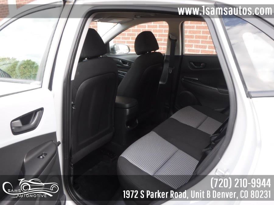 Used 2023 Hyundai Kona SE image 14