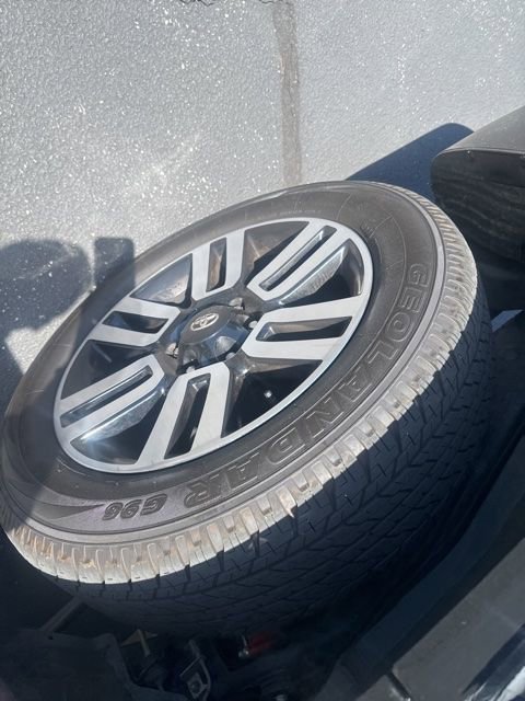 Used 2022 Toyota 4Runner Limited AWD/4WD image 20